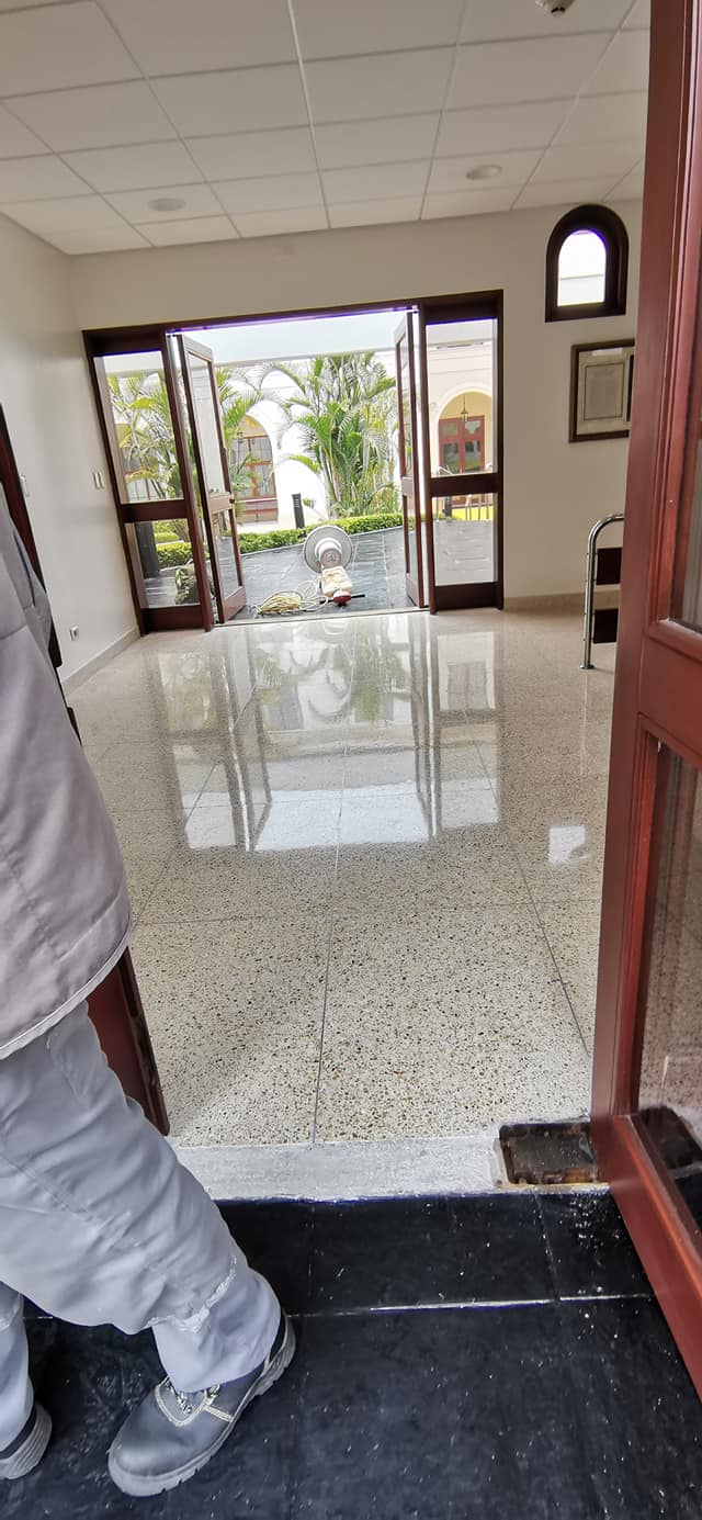 Pulido y Abrillantado de Piso Terrazo   La Molina