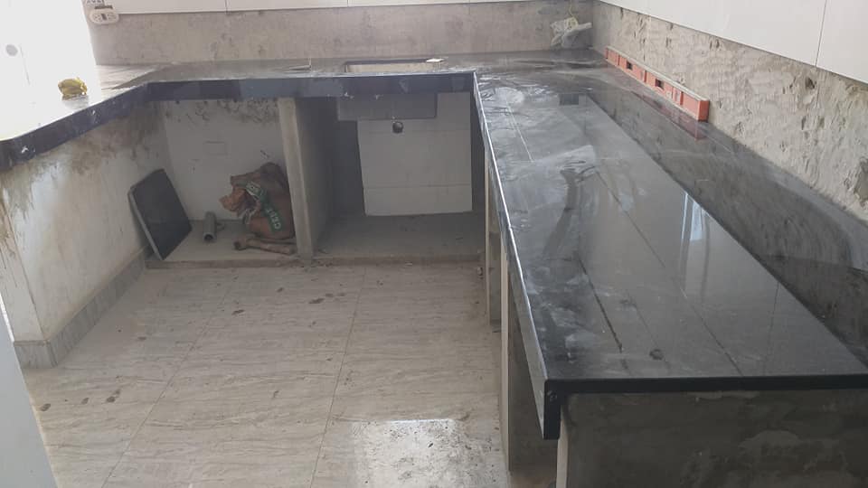 Instalación Cocina Negro Galaxy   Lurin